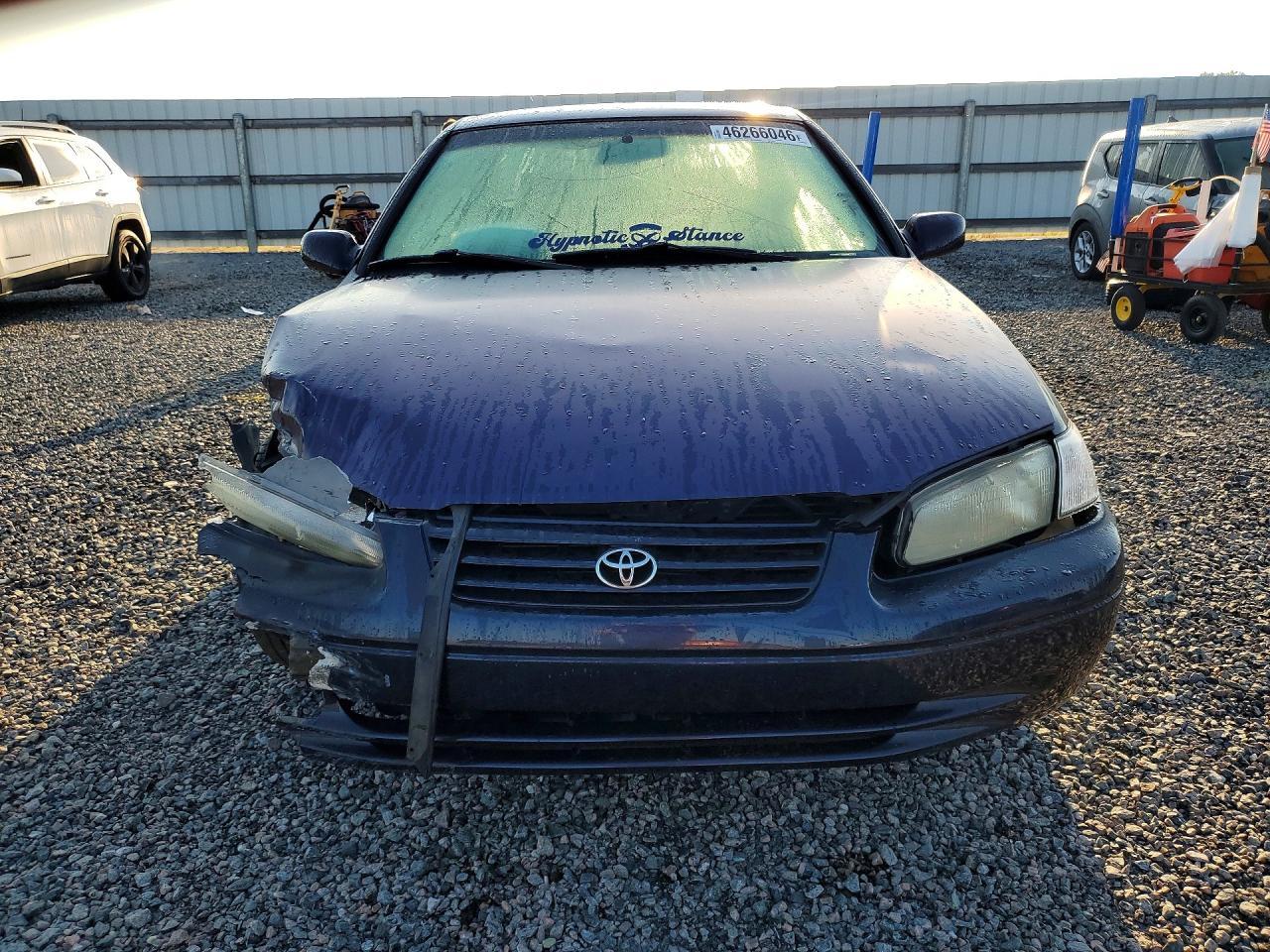 1997 TOYOTA CAMRY