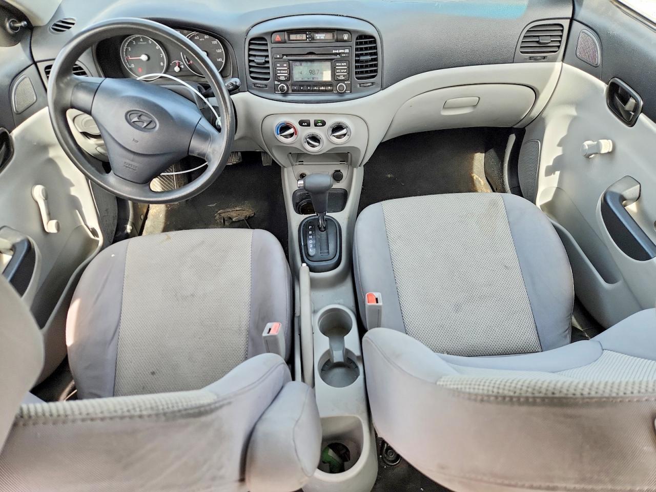2011 HYUNDAI ACCENT