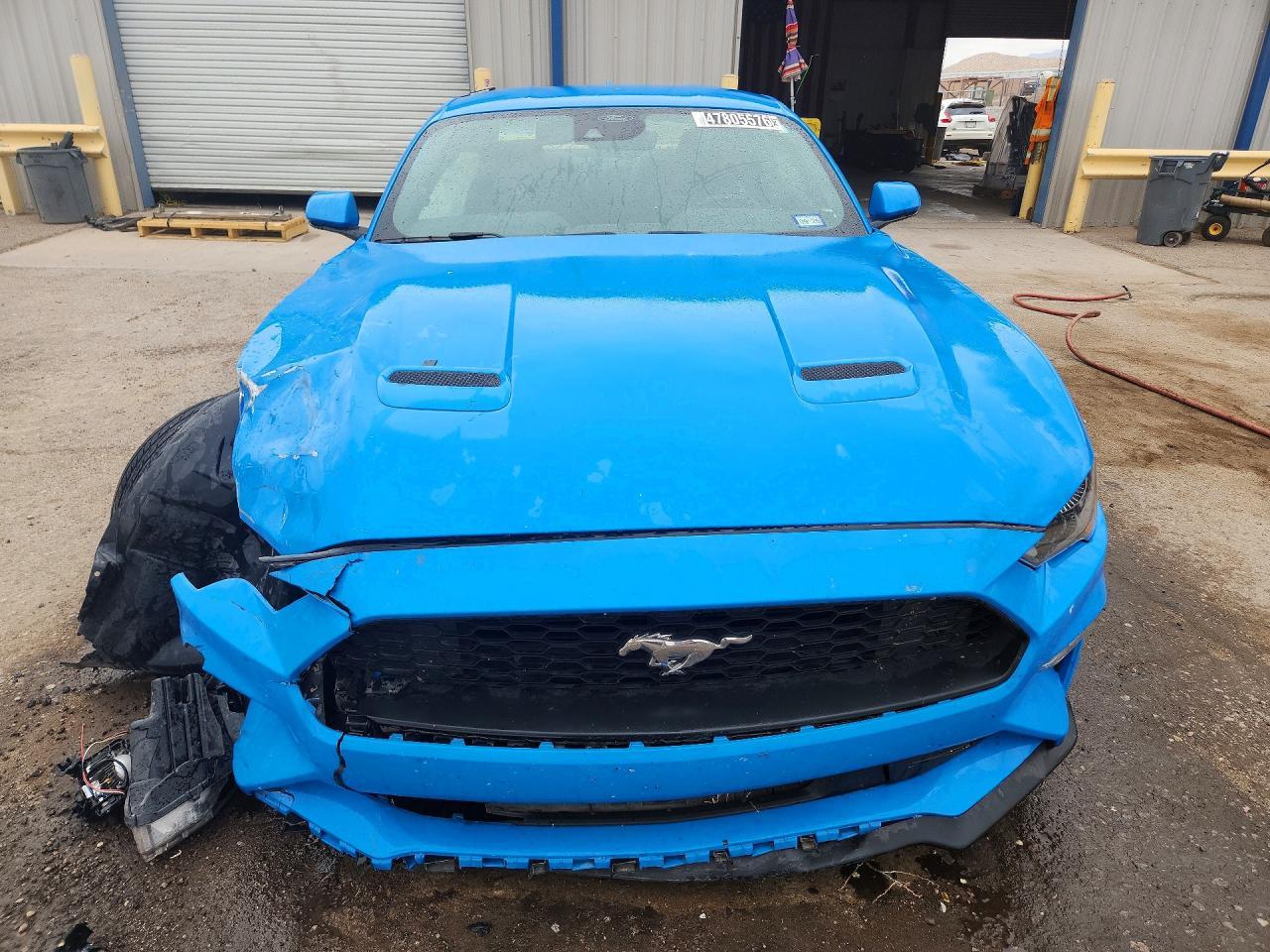 2022 FORD MUSTANG