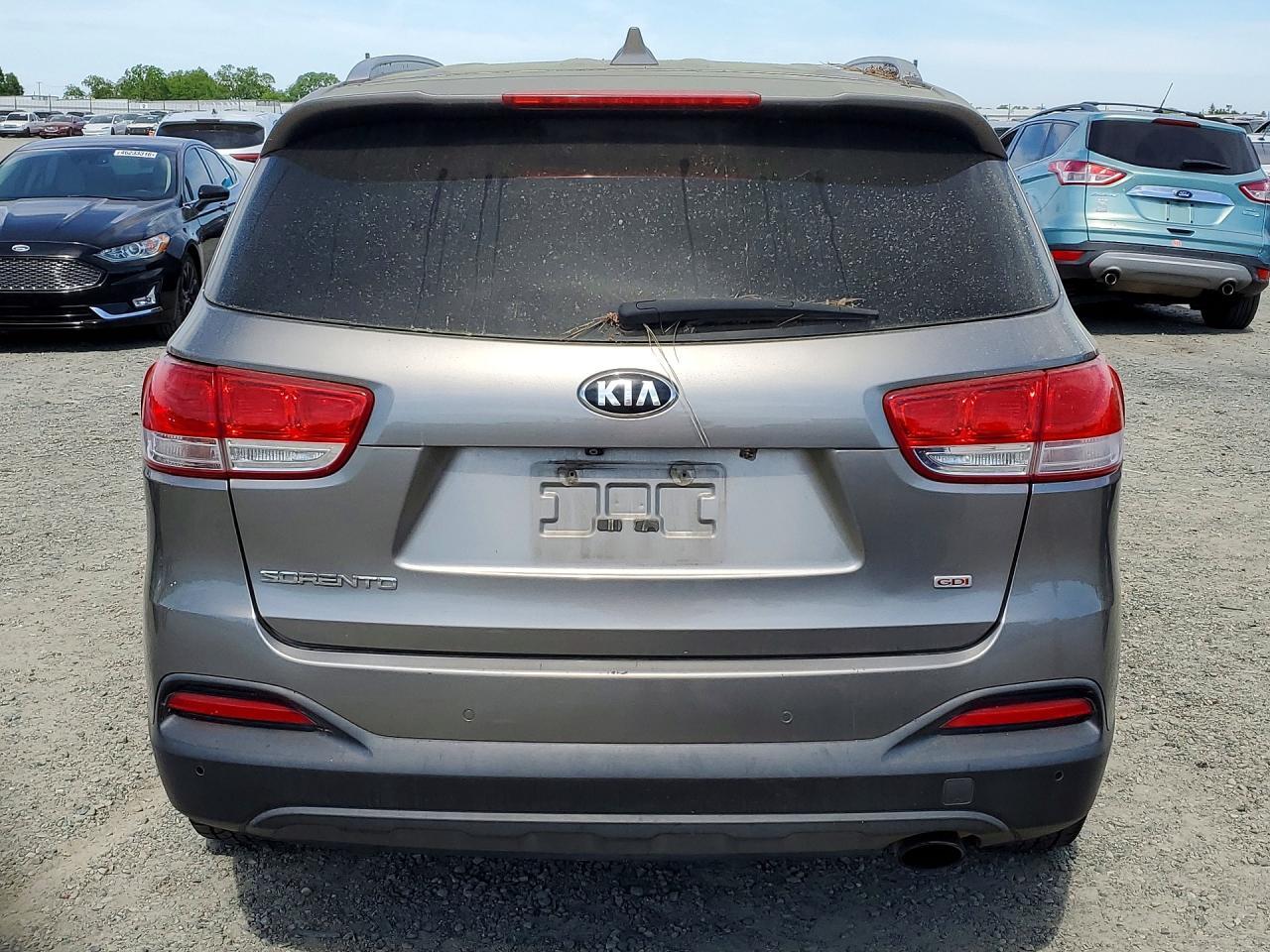 2016 KIA SORENTO