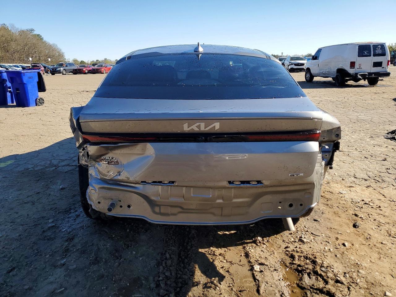 2025 KIA K4