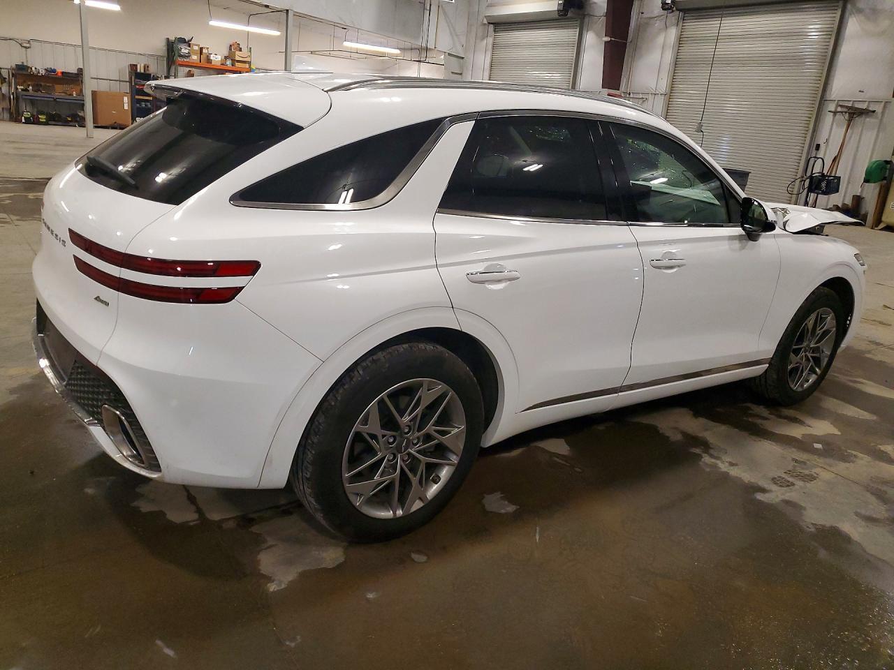 2022 GENESIS GV70
