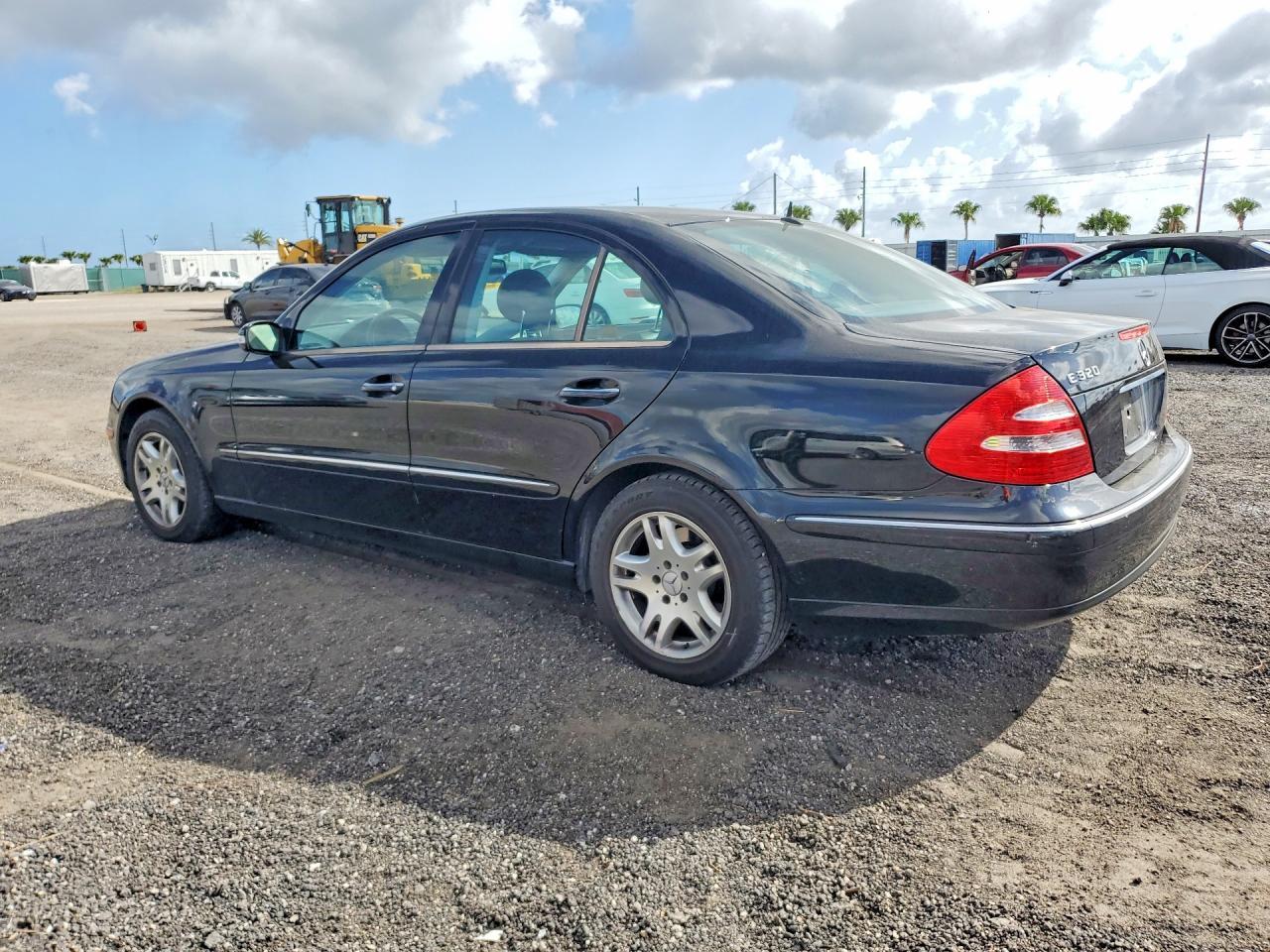 2003 MERCEDES-BENZ E-Class