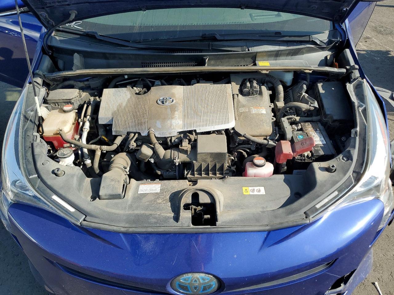 2016 TOYOTA PRIUS