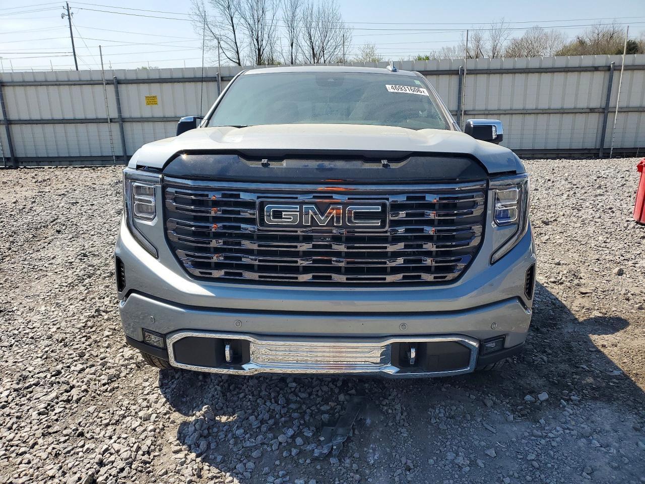 2025 GMC Sierra