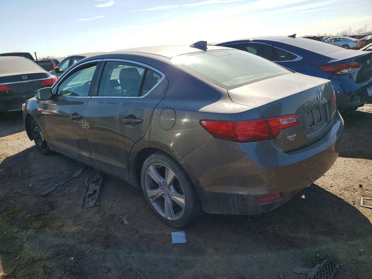 2013 ACURA ILX