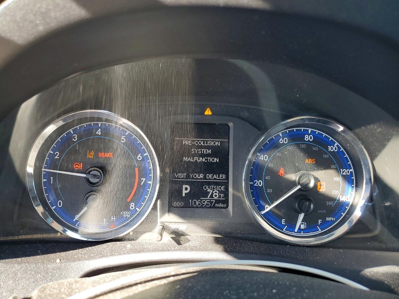 2017 TOYOTA COROLLA