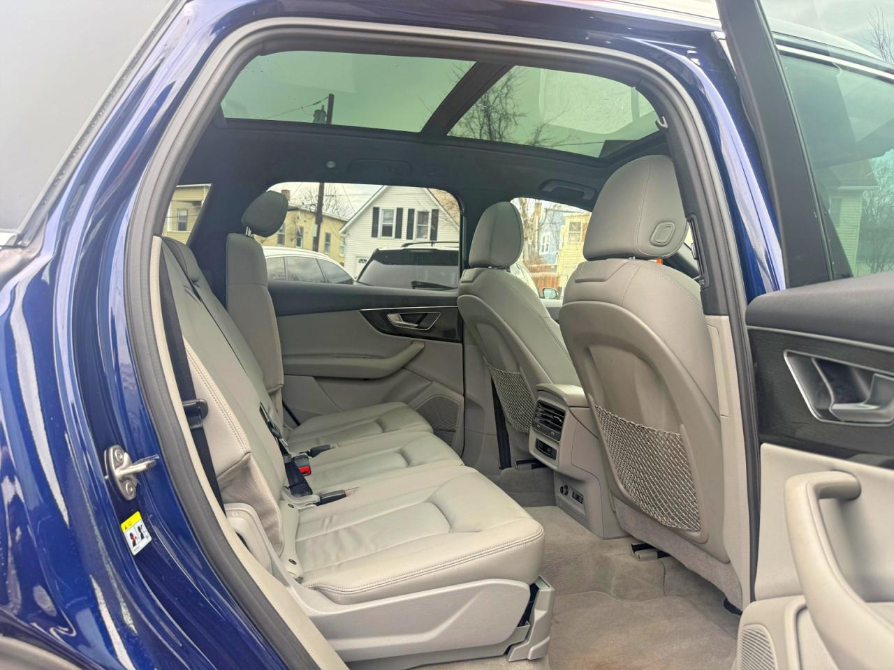 2021 AUDI Q7