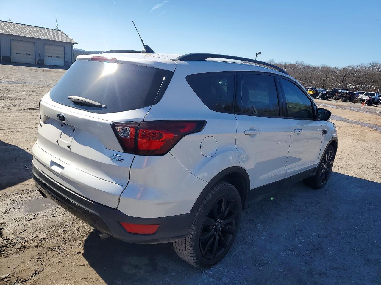 2019 FORD ESCAPE