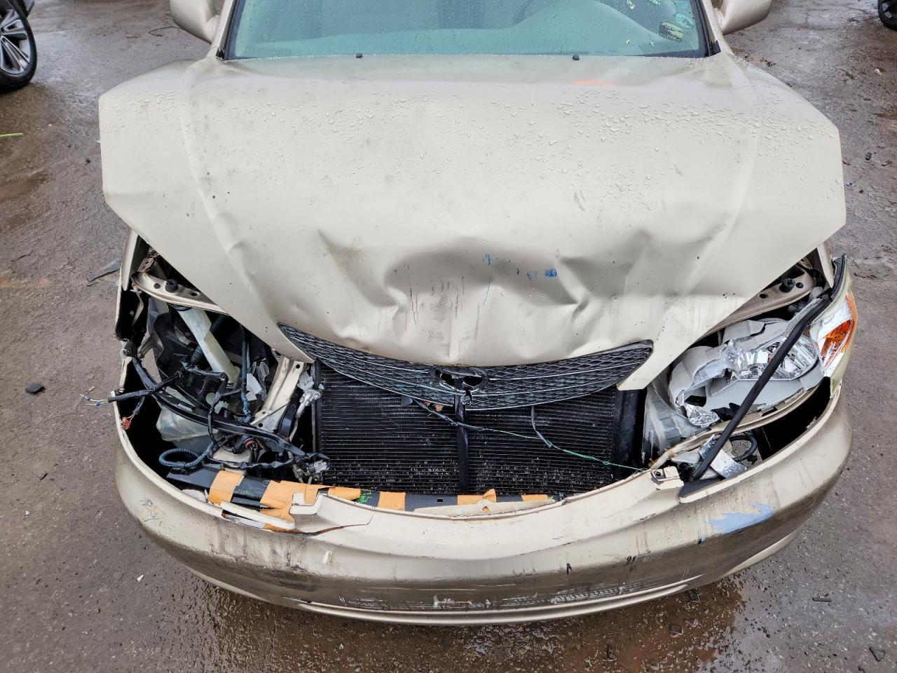 2002 TOYOTA CAMRY