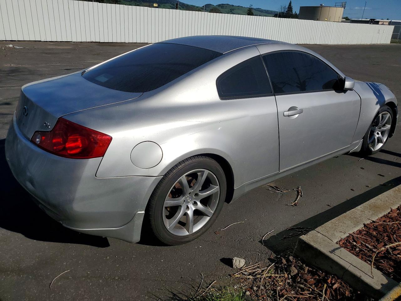 2003 INFINITI G35