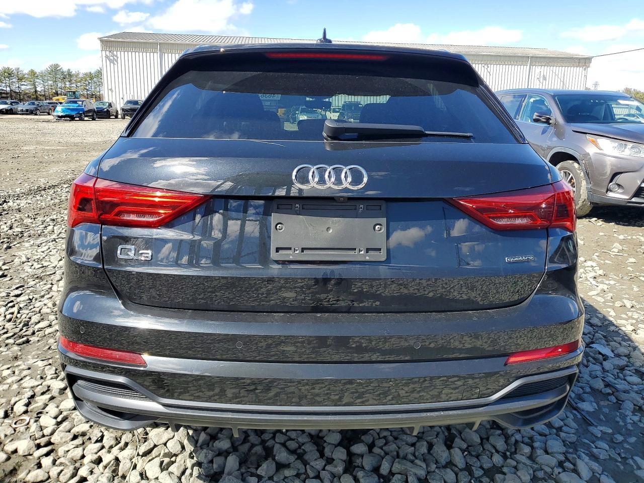 2021 AUDI Q3
