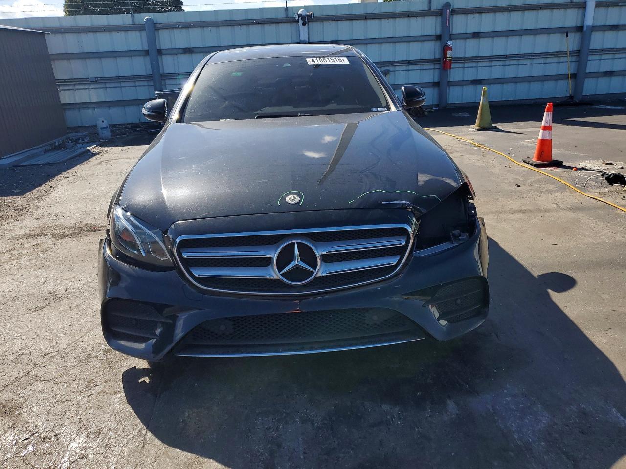 2018 MERCEDES-BENZ E-Class
