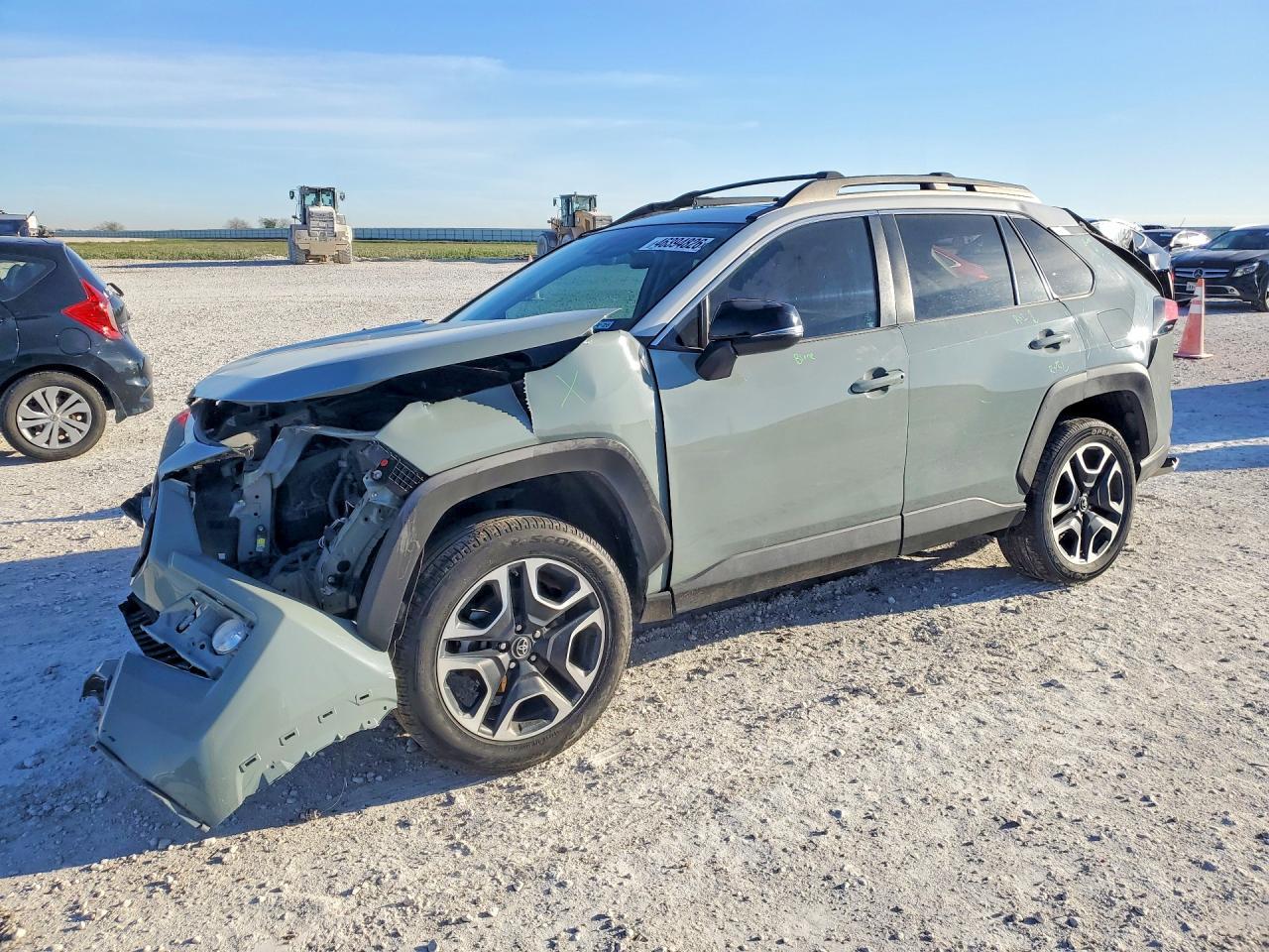 2019 TOYOTA RAV4