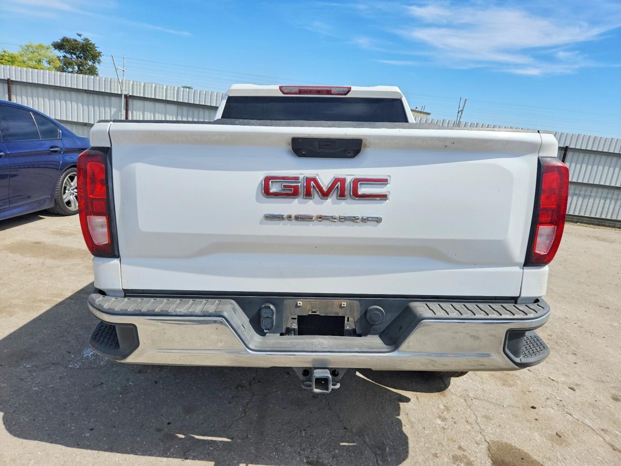 2024 GMC Sierra