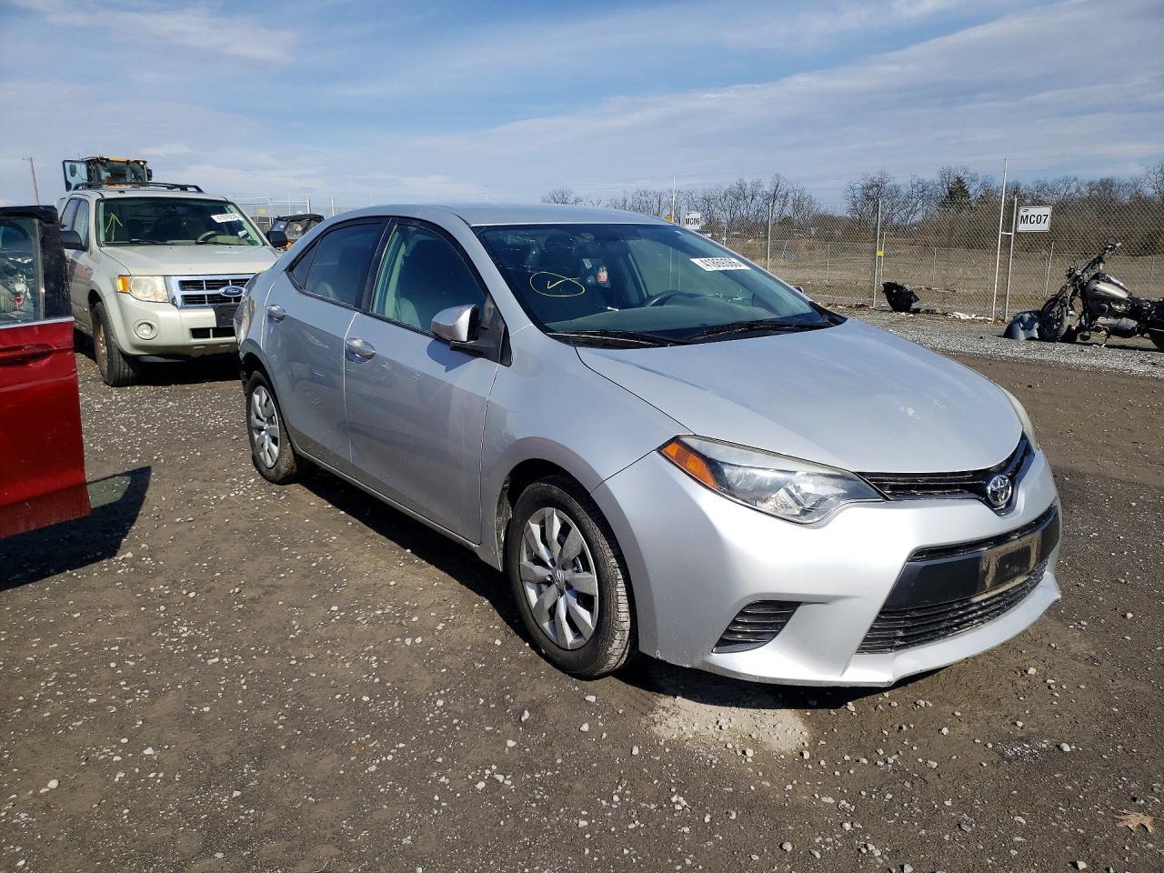 2015 TOYOTA COROLLA
