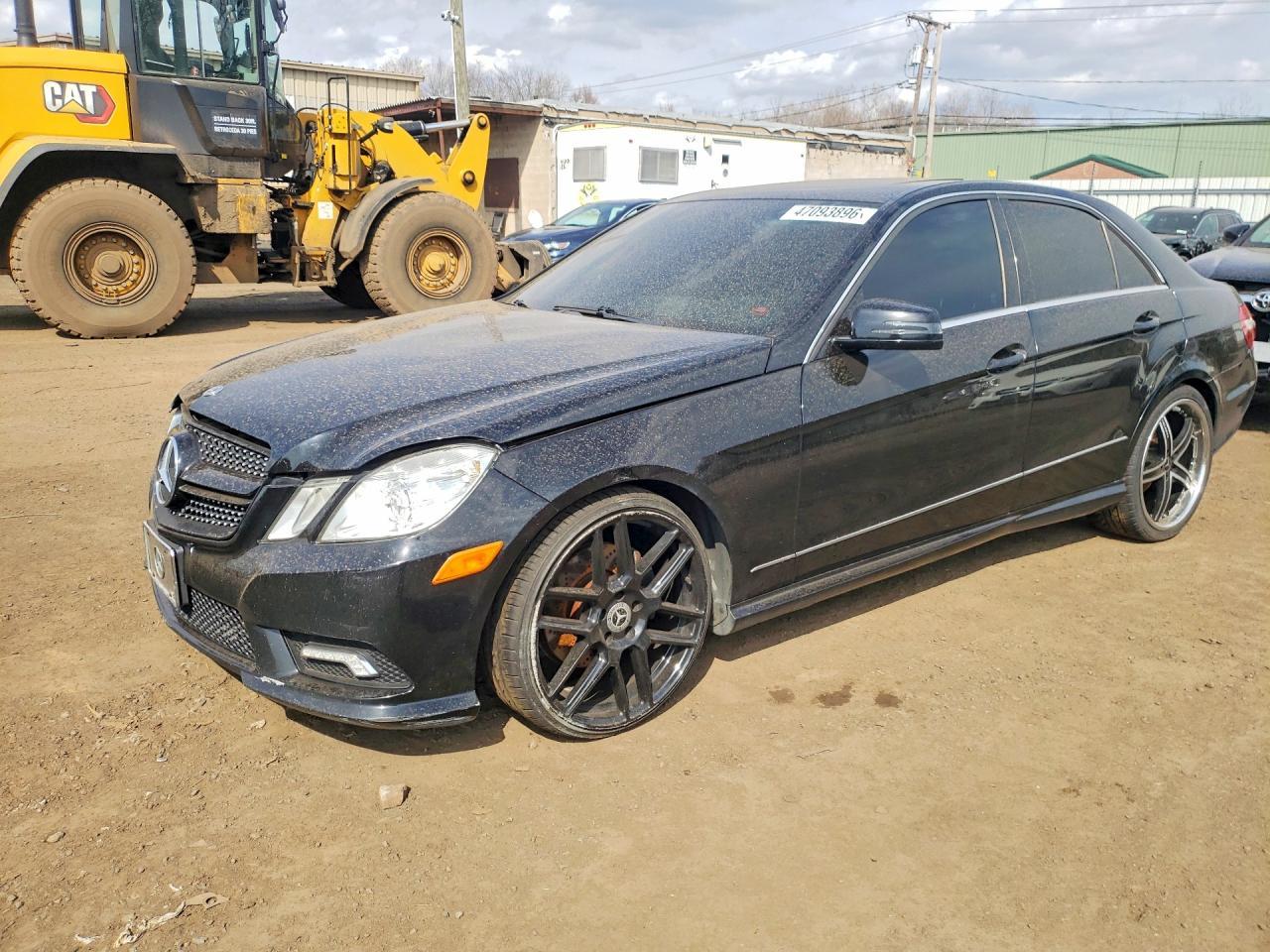 2011 MERCEDES-BENZ E-Class
