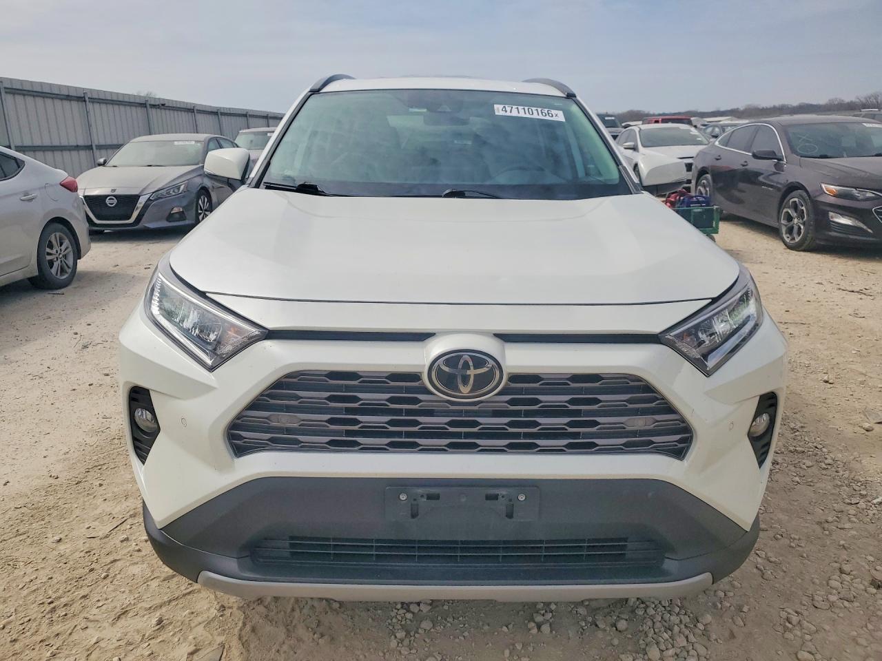 2019 TOYOTA RAV4