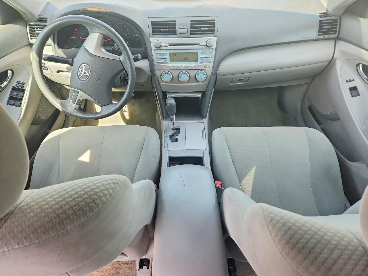2009 TOYOTA CAMRY