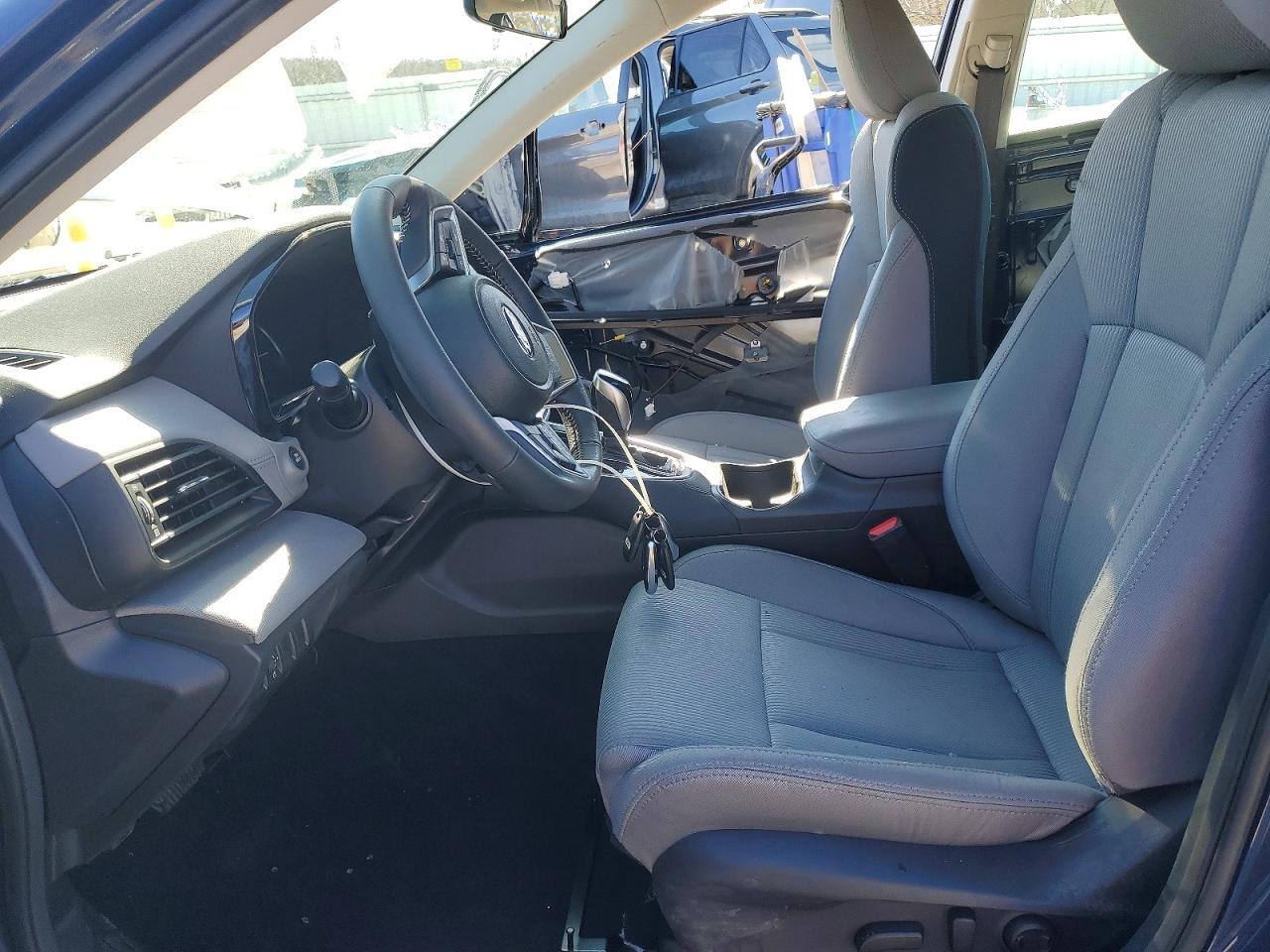 2025 SUBARU Legacy