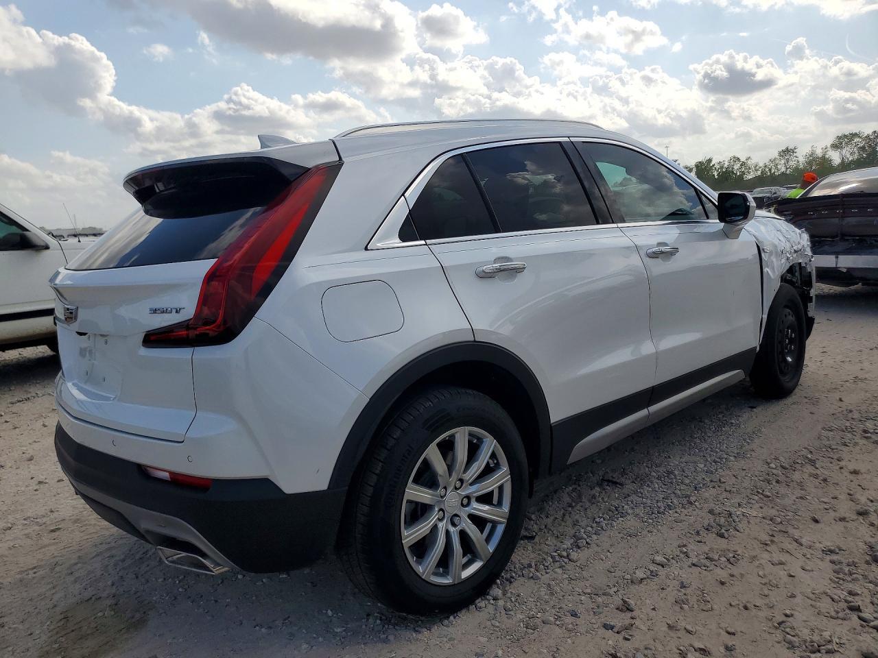 2021 CADILLAC XT4