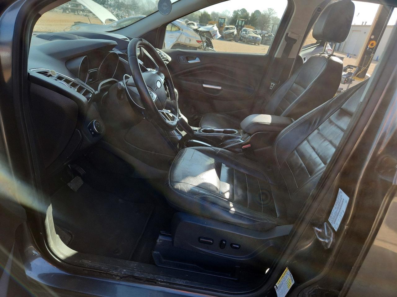 2016 FORD ESCAPE