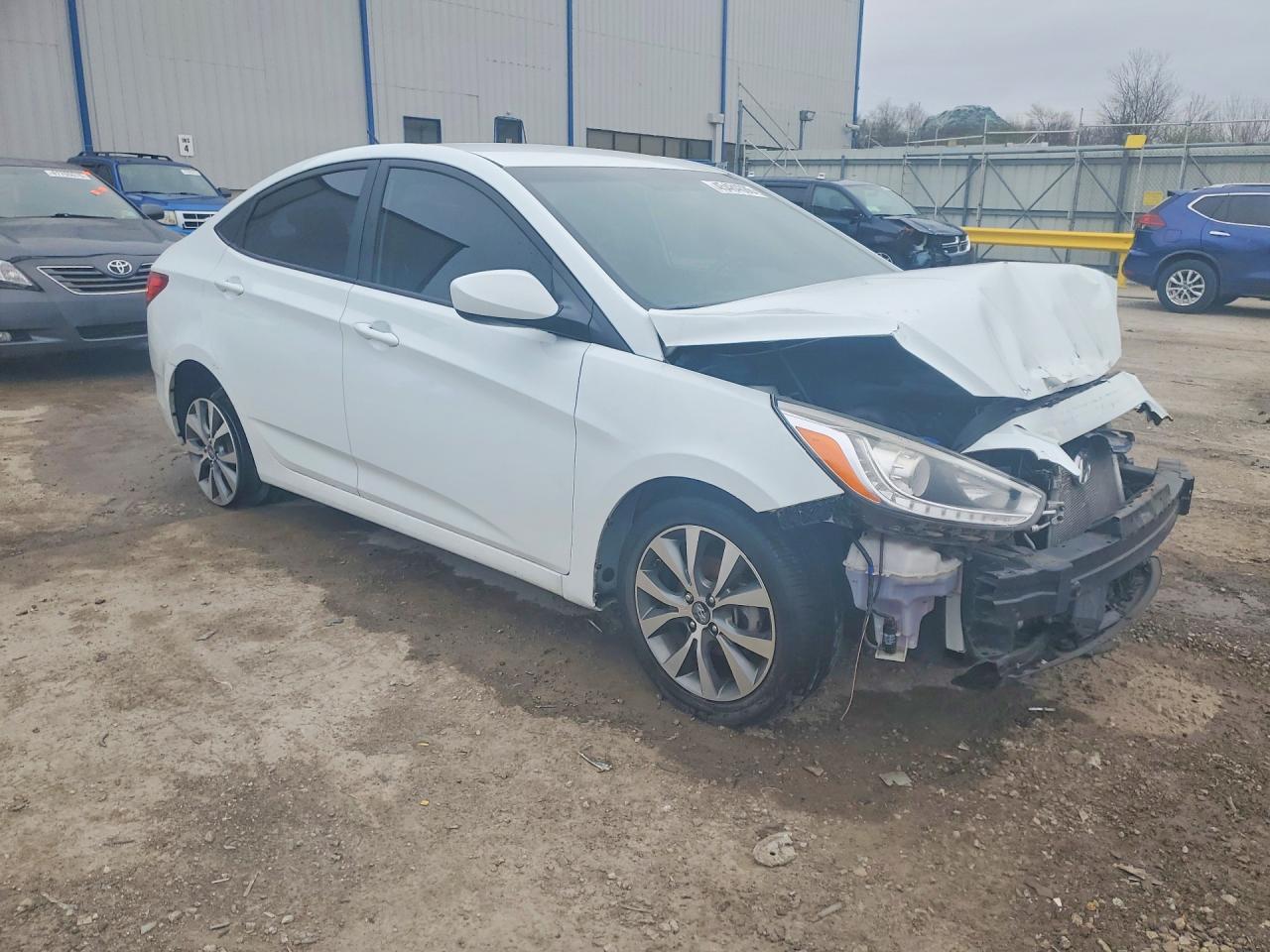 2016 HYUNDAI ACCENT