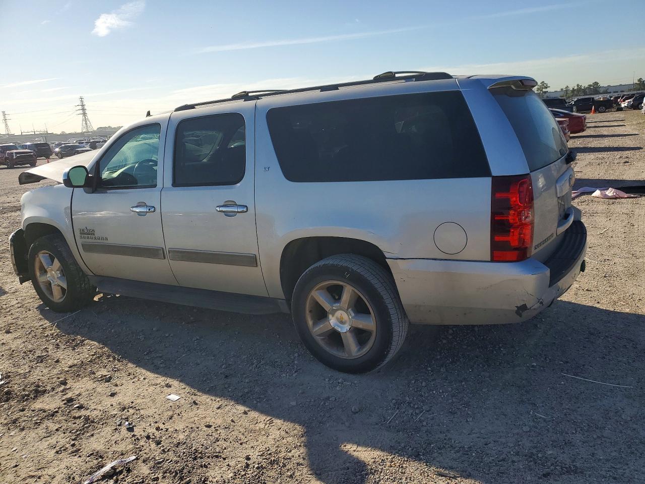 2012 CHEVROLET Suburban
