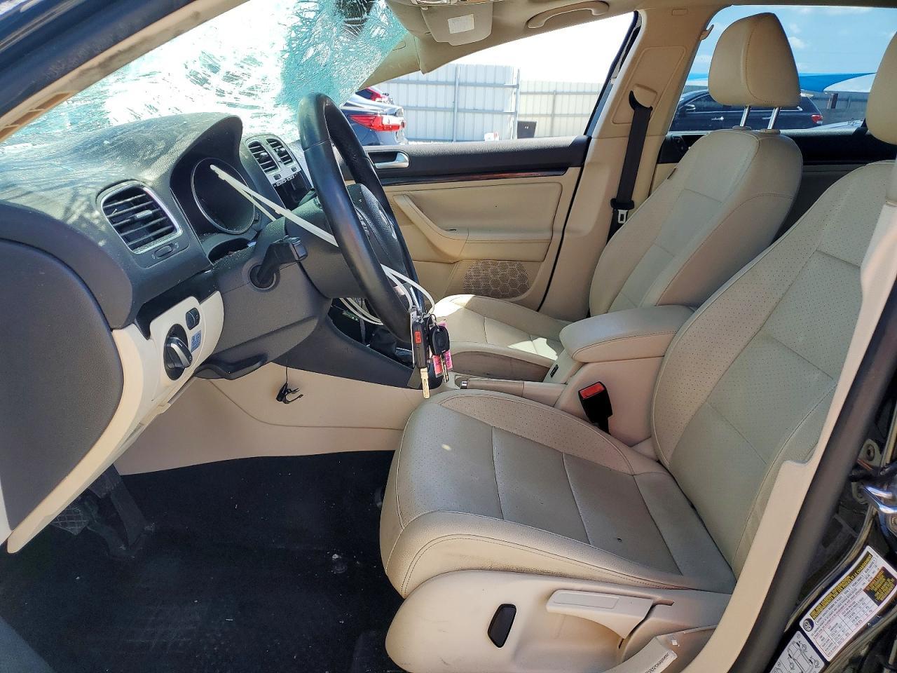 2014 VOLKSWAGEN JETTA