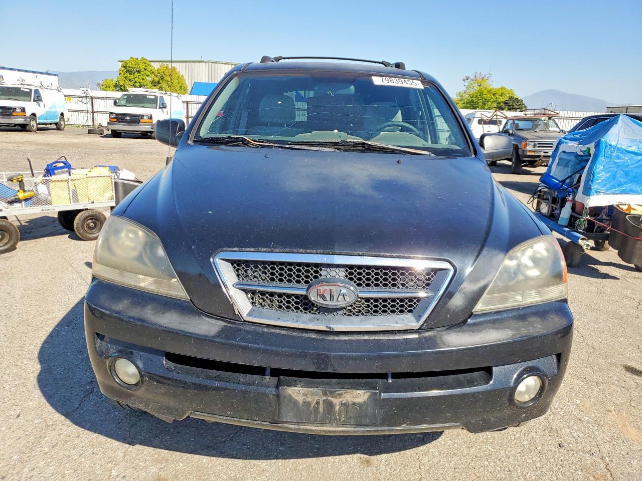 2005 KIA SORENTO