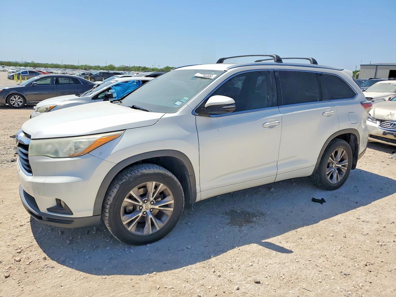 2015 TOYOTA HIGHLANDER