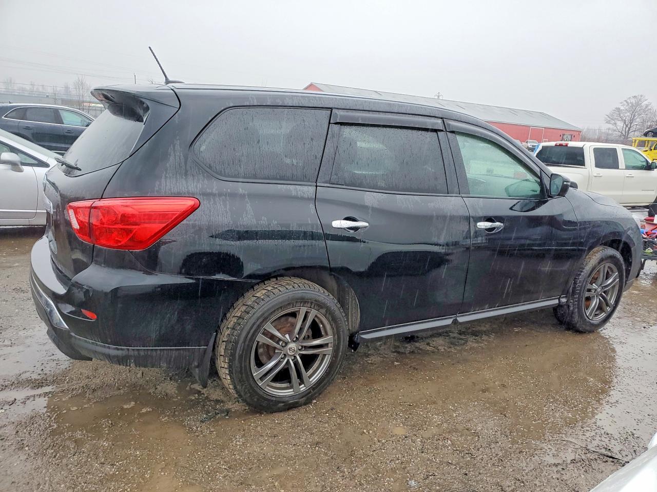 2018 NISSAN PATHFINDER