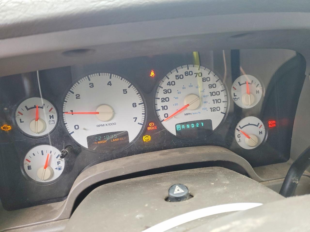 2004 DODGE RAM 1500
