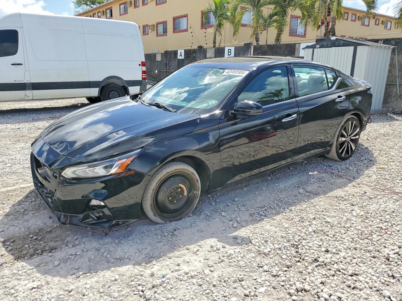 2019 NISSAN ALTIMA