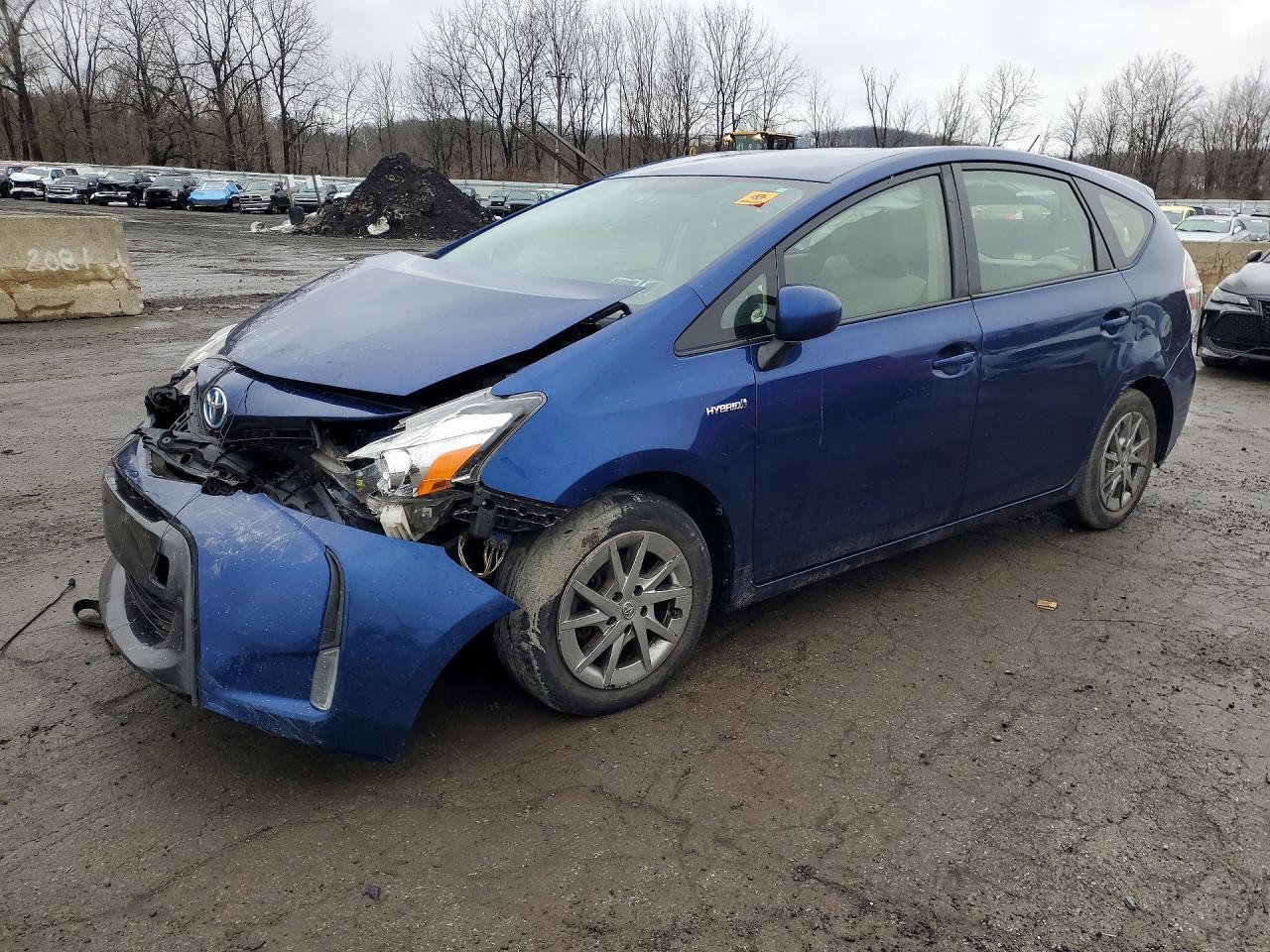 2015 TOYOTA PRIUS V