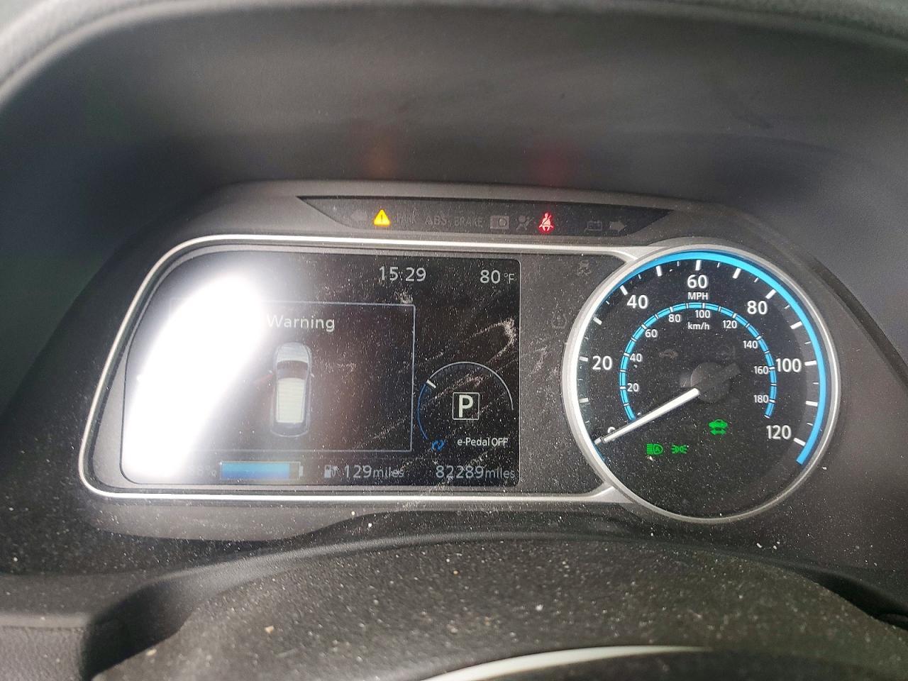 2018 NISSAN LEAF