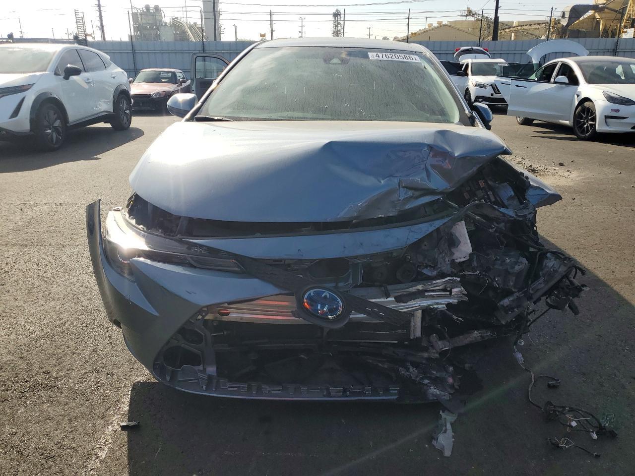 2022 TOYOTA COROLLA