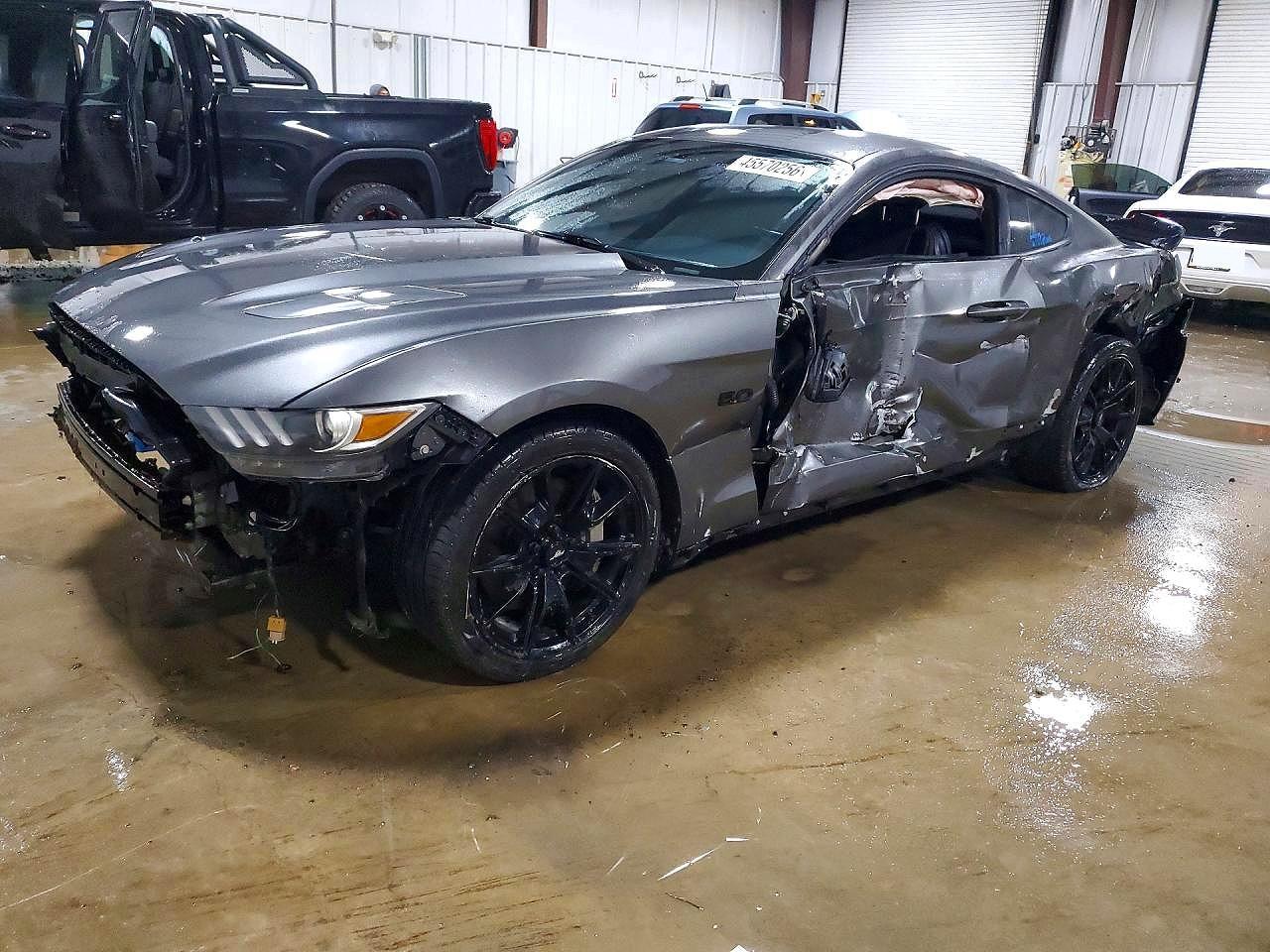 2017 FORD MUSTANG
