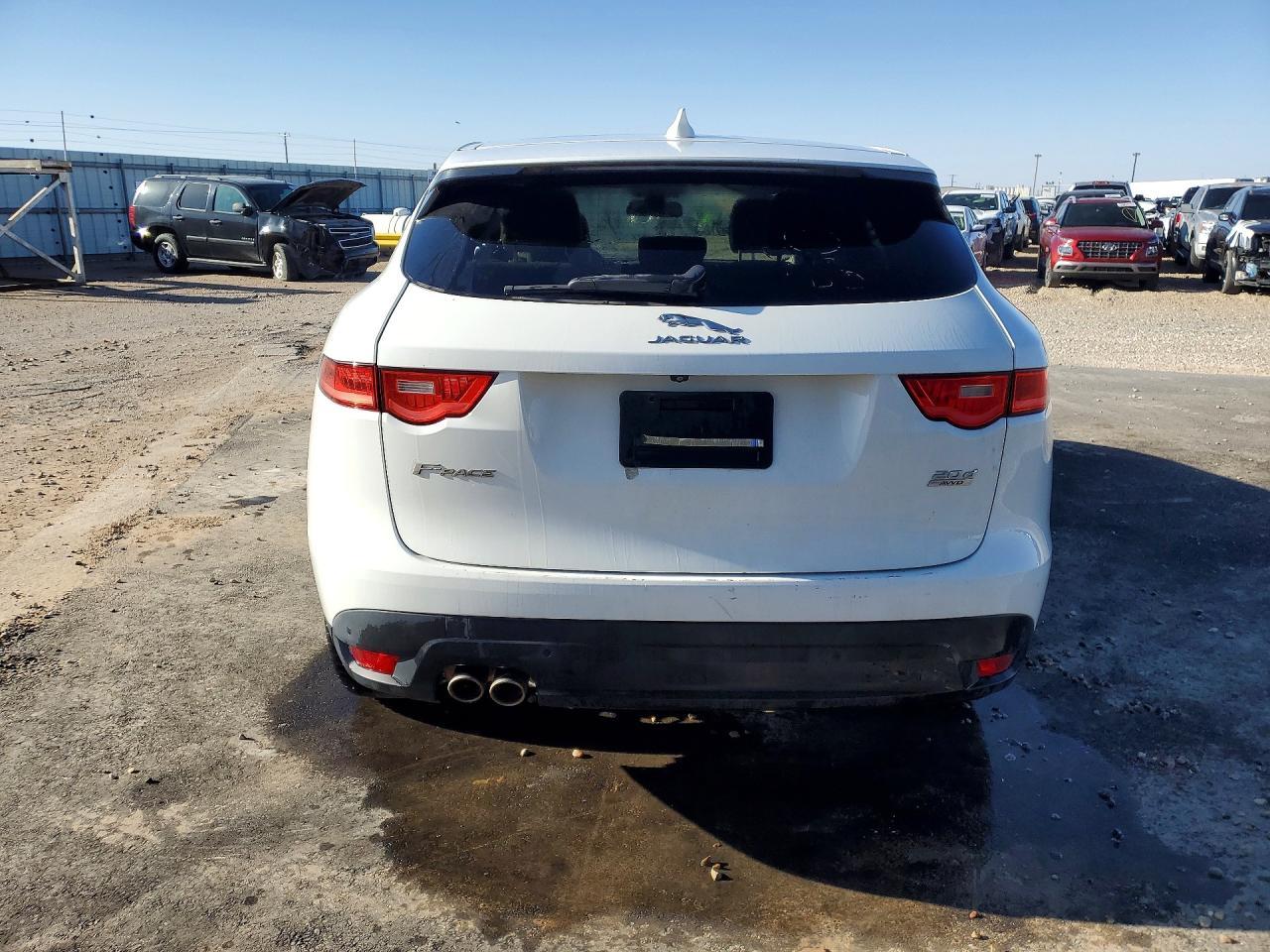 2018 JAGUAR F-Pace