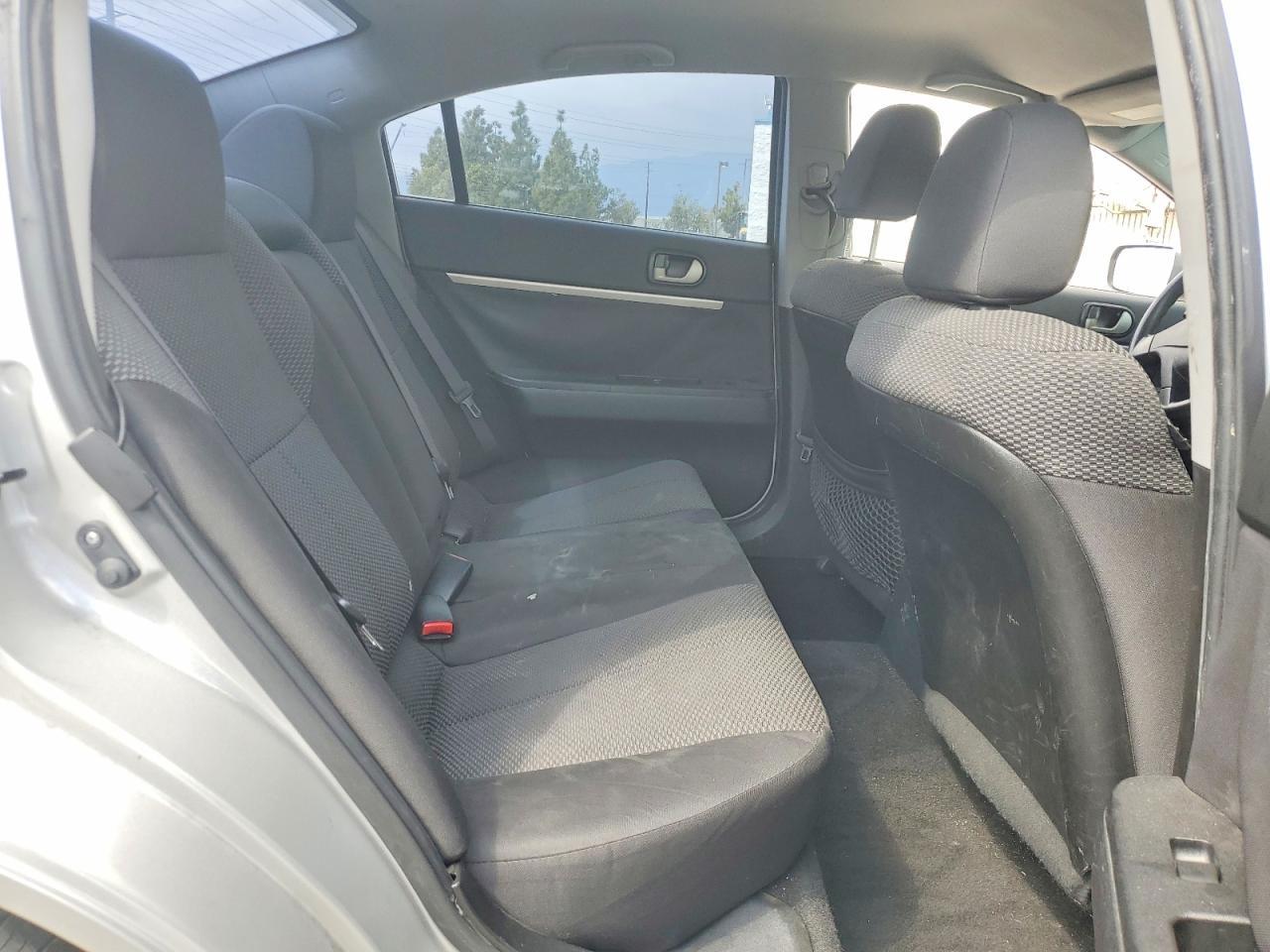 2012 MITSUBISHI Galant