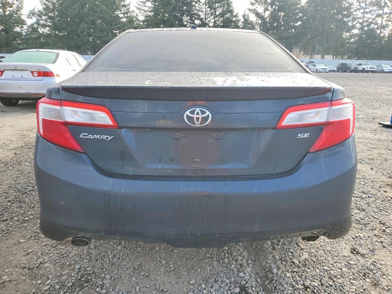 2013 TOYOTA CAMRY