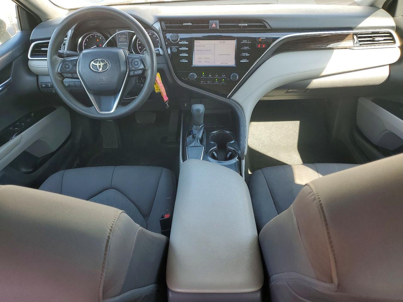 2018 TOYOTA CAMRY