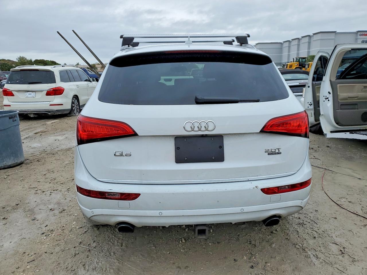 2016 AUDI Q5