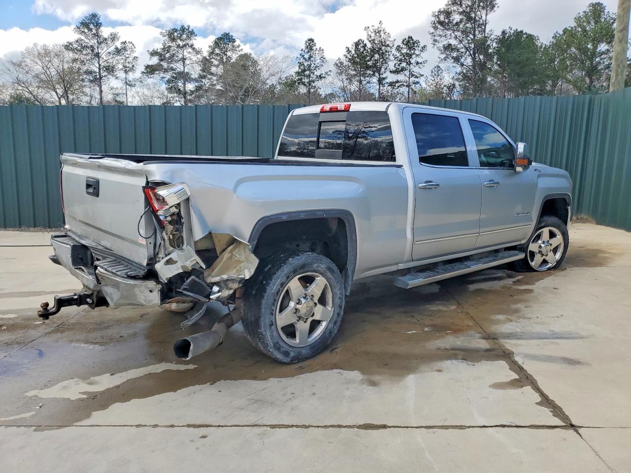 2015 GMC Sierra