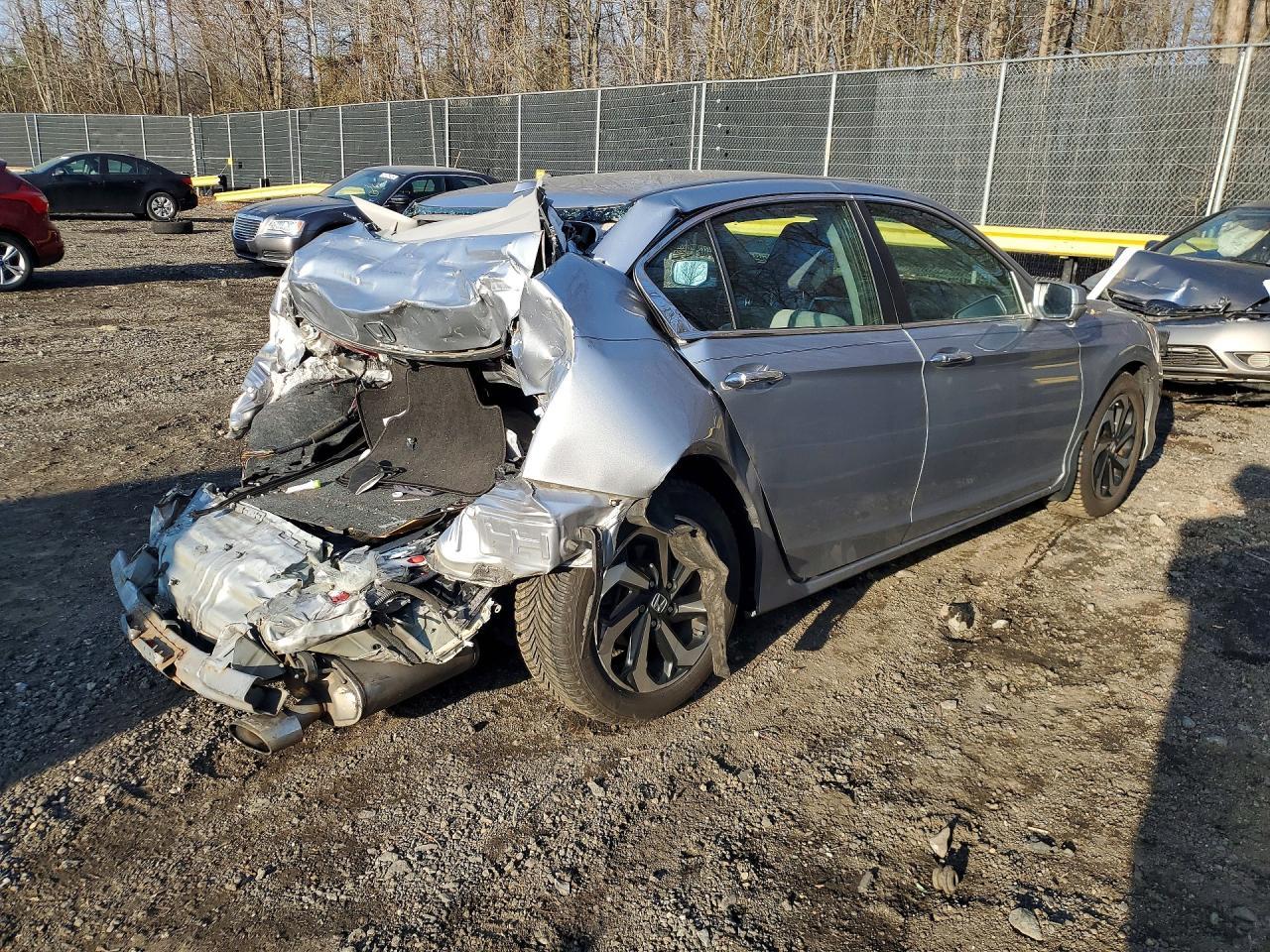 2016 HONDA ACCORD