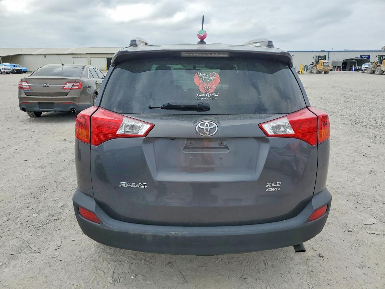 2014 TOYOTA RAV4