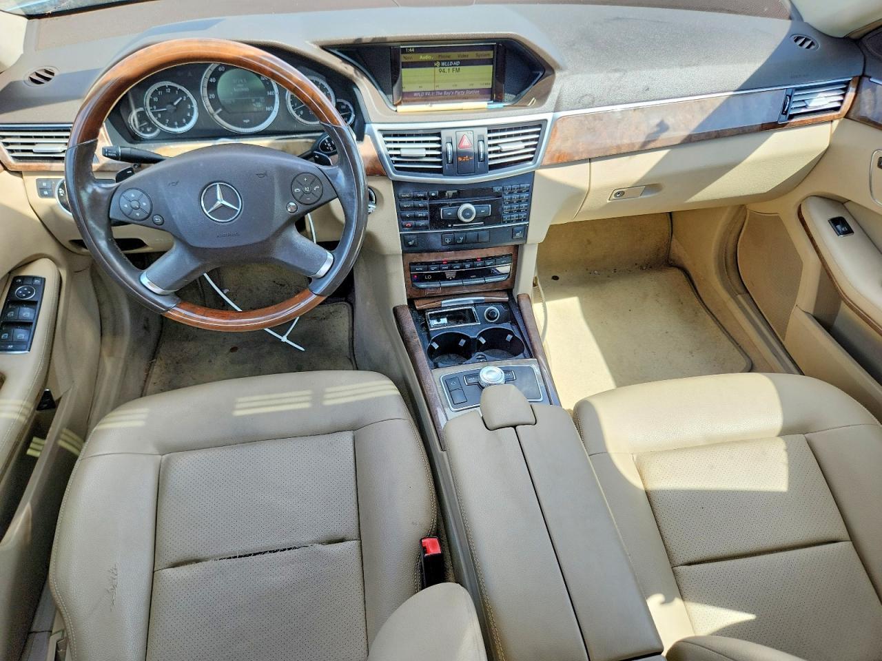 2011 MERCEDES-BENZ E-Class