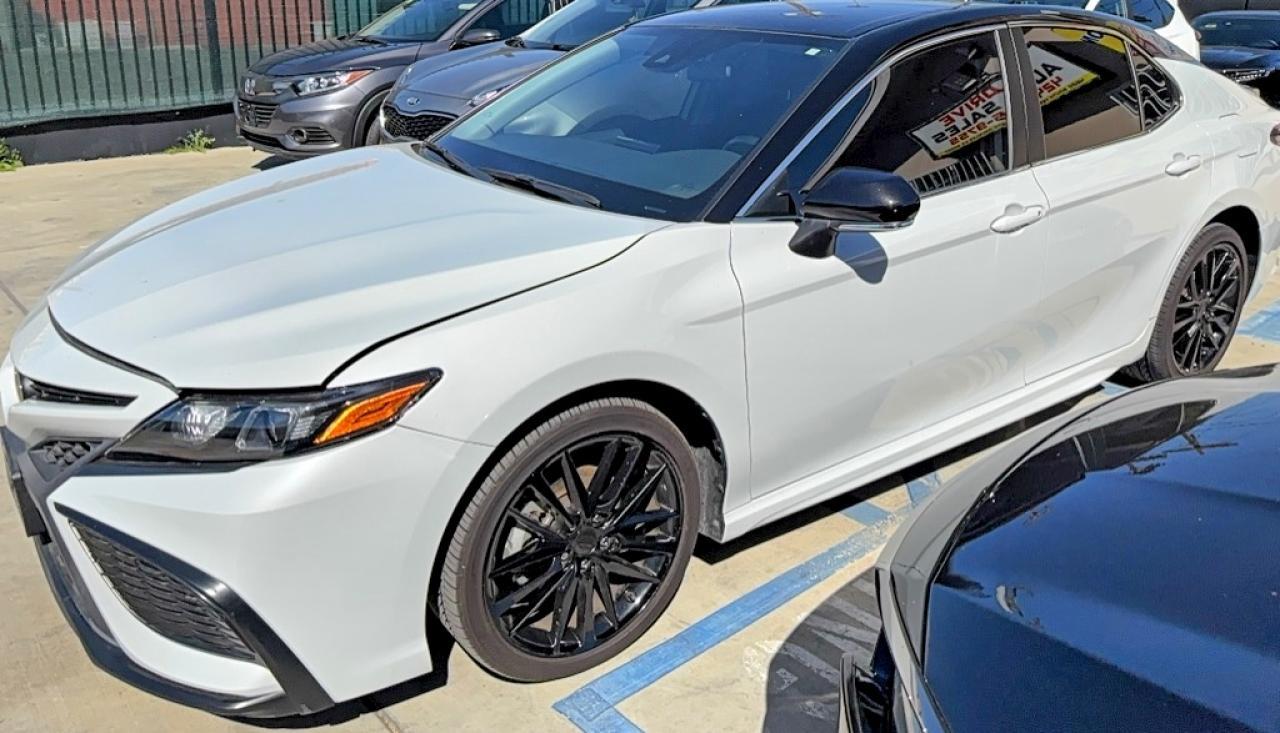 2022 TOYOTA CAMRY