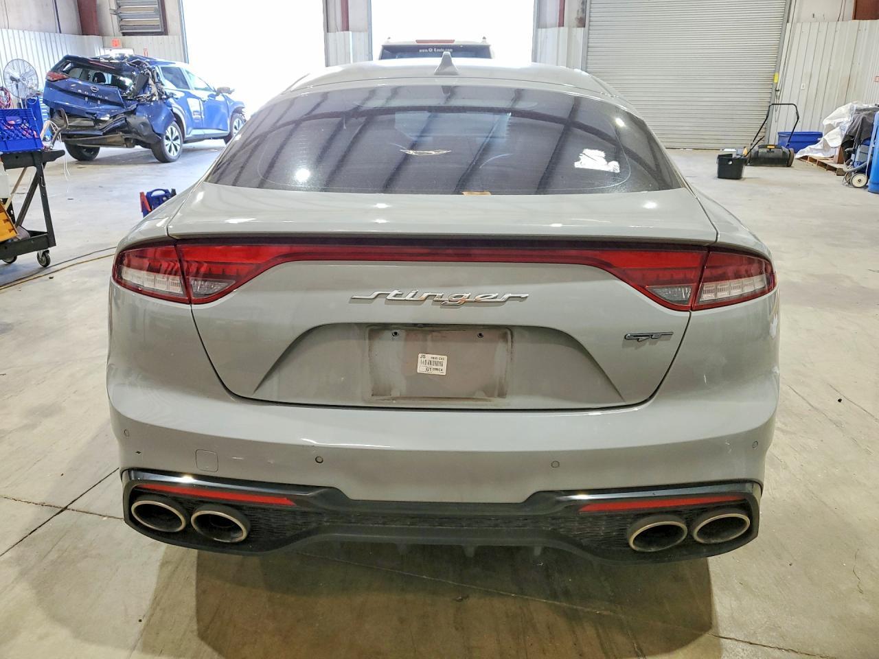 2022 KIA Stinger