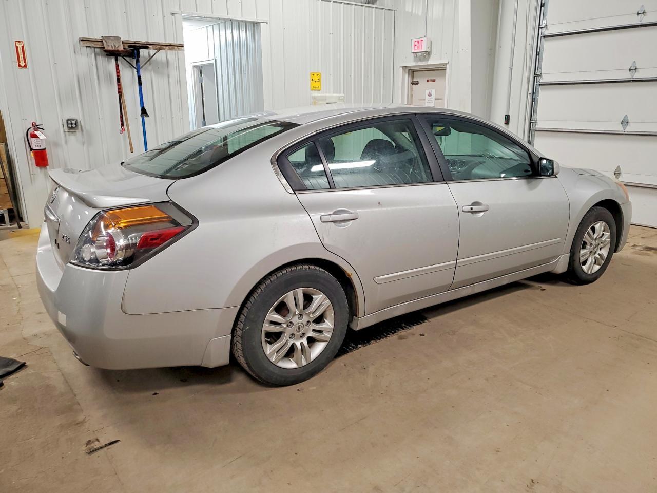 2012 NISSAN ALTIMA